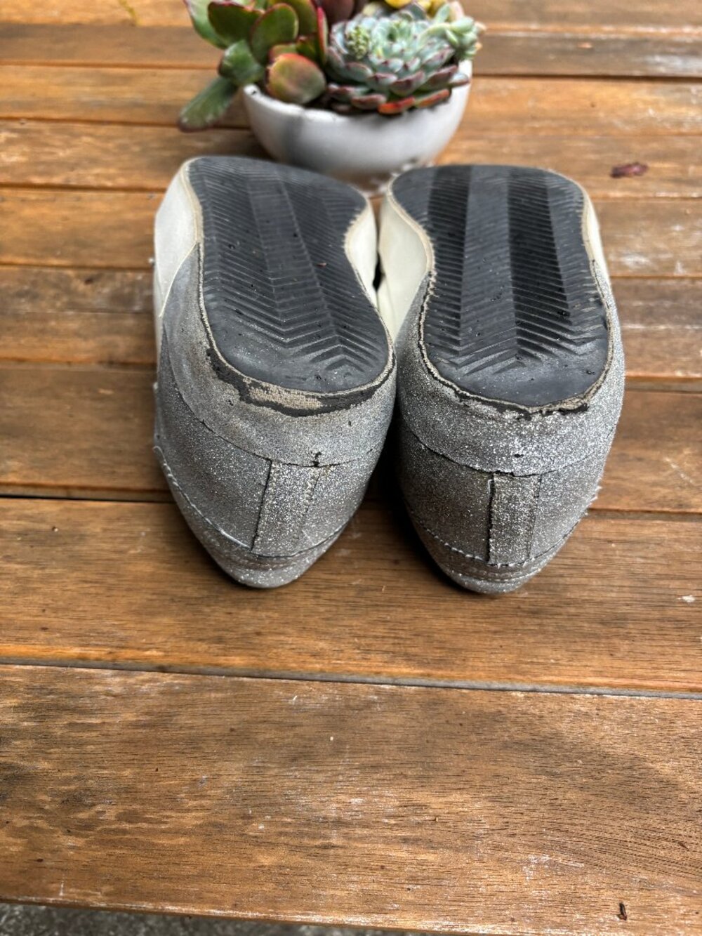 Golden Goose Superstar Sneakers – EU 39 – Distressed Silver Glitter - Picture 5 of 16